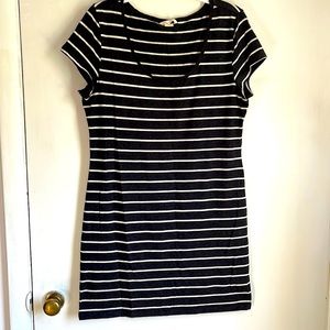 Short black & white striped dress
